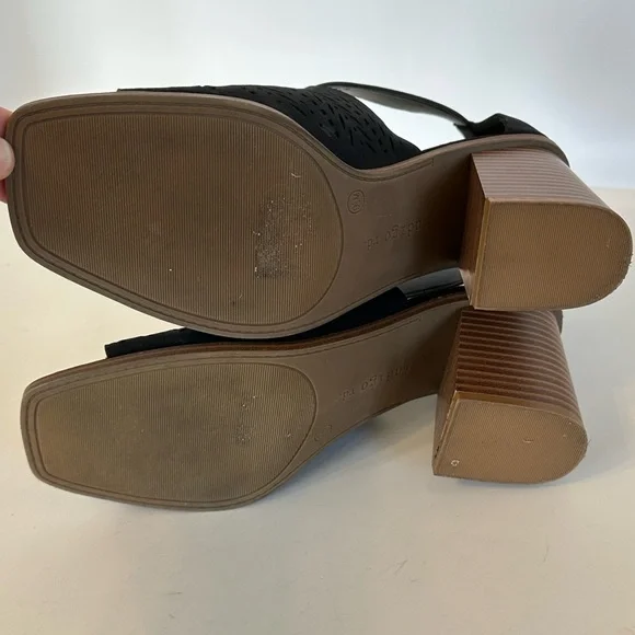 Indigo Rd. Boho Black Zip Back Peep Toe Block Heeled Sandals Sz 9.5 M - Picture 6 of 8